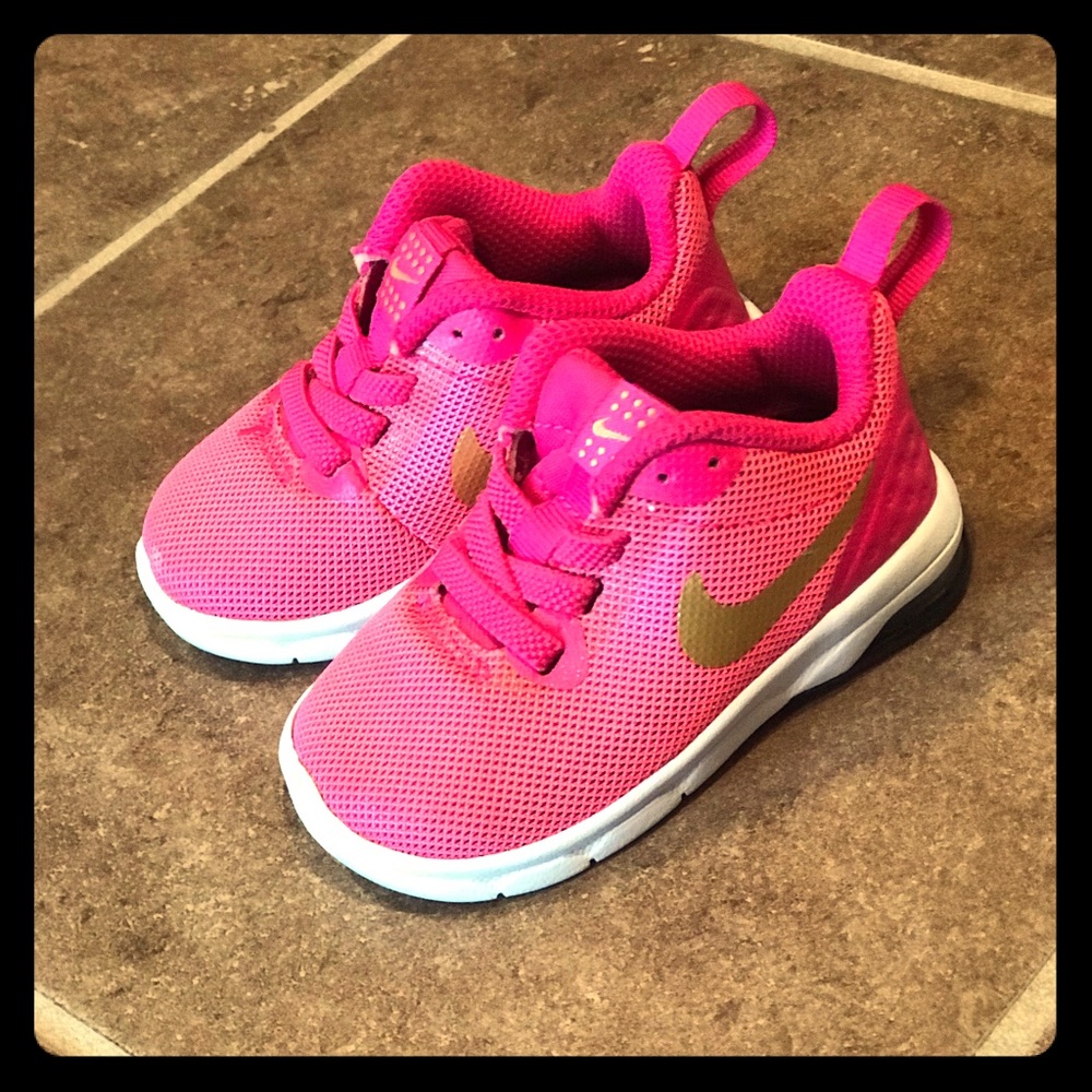 Baby Girl Pink Nike’s